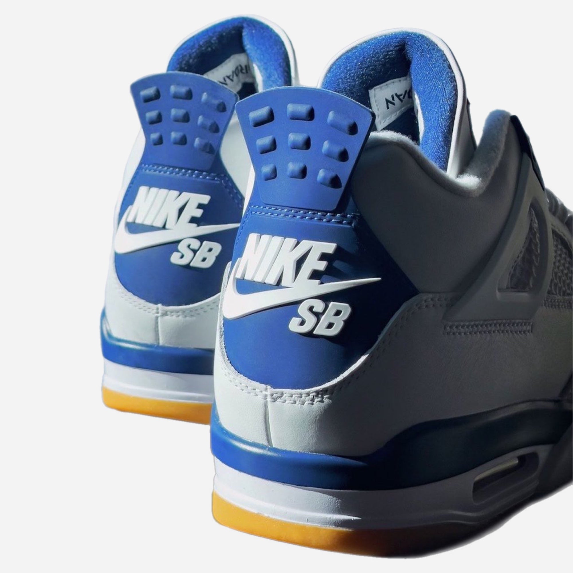 Nike SB x Air Jordan 4 “Navy”